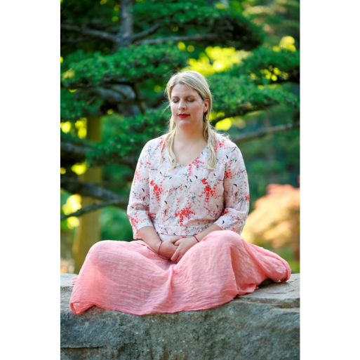 <b> Christine Dohler </b>